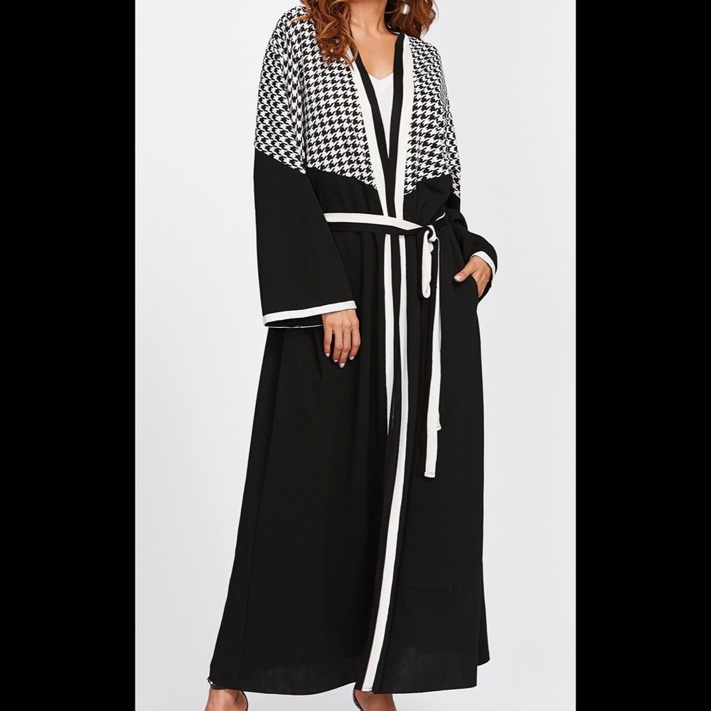 Checkered abaya from Dubai